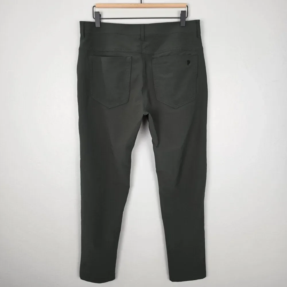 Public Rec Dealmaker 5 Pocket Pant Size 31x30 Green